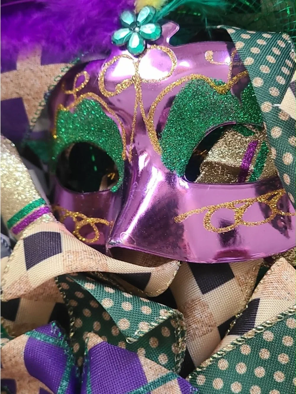 Mardi Gras Queen Decorative Wreath - Green, Purple & Gold Folds for storage